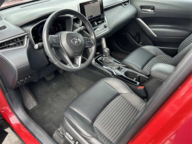 Used 2023 Toyota Corolla Cross XSE w/ Convenience Package image 15