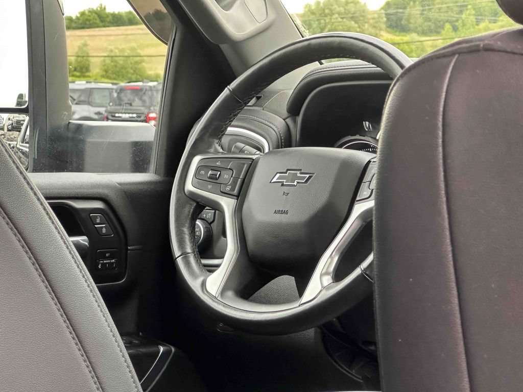 Used 2022 Chevrolet Silverado 2500 LTZ w/ LTZ Plus Package AWD/4WD image 24