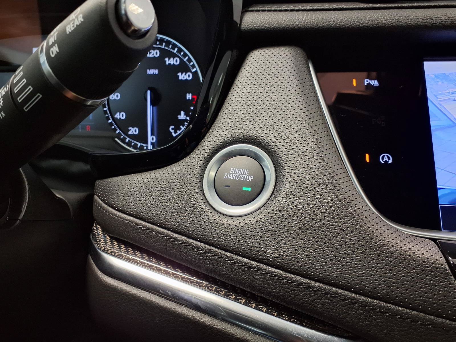 Certified 2025 Cadillac XT5 Sportv AWD/4WD image 27