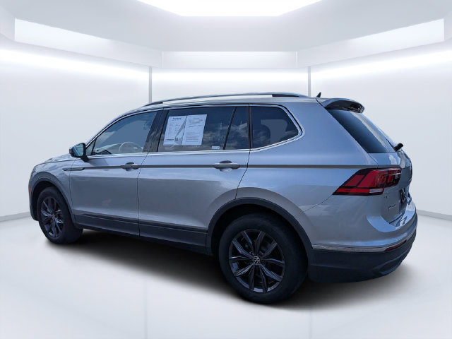 Used 2023 Volkswagen Tiguan SE FWD image 5