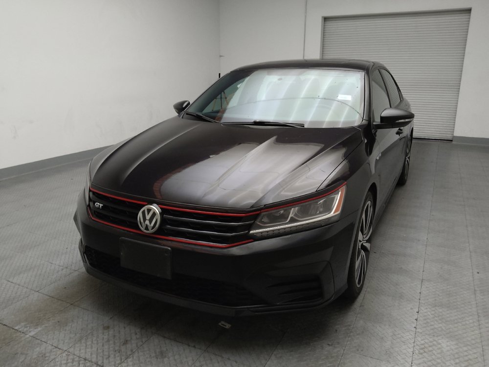 Used 2018 Volkswagen Passat 3.6 FWD image 15