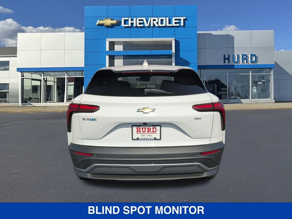 New 2025 Chevrolet Blazer EV LT image 5