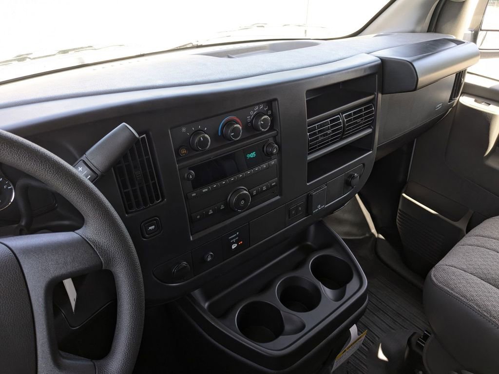 New 2026 GMC Savana 2500 w/ Driver Convenience Package RWD image 22