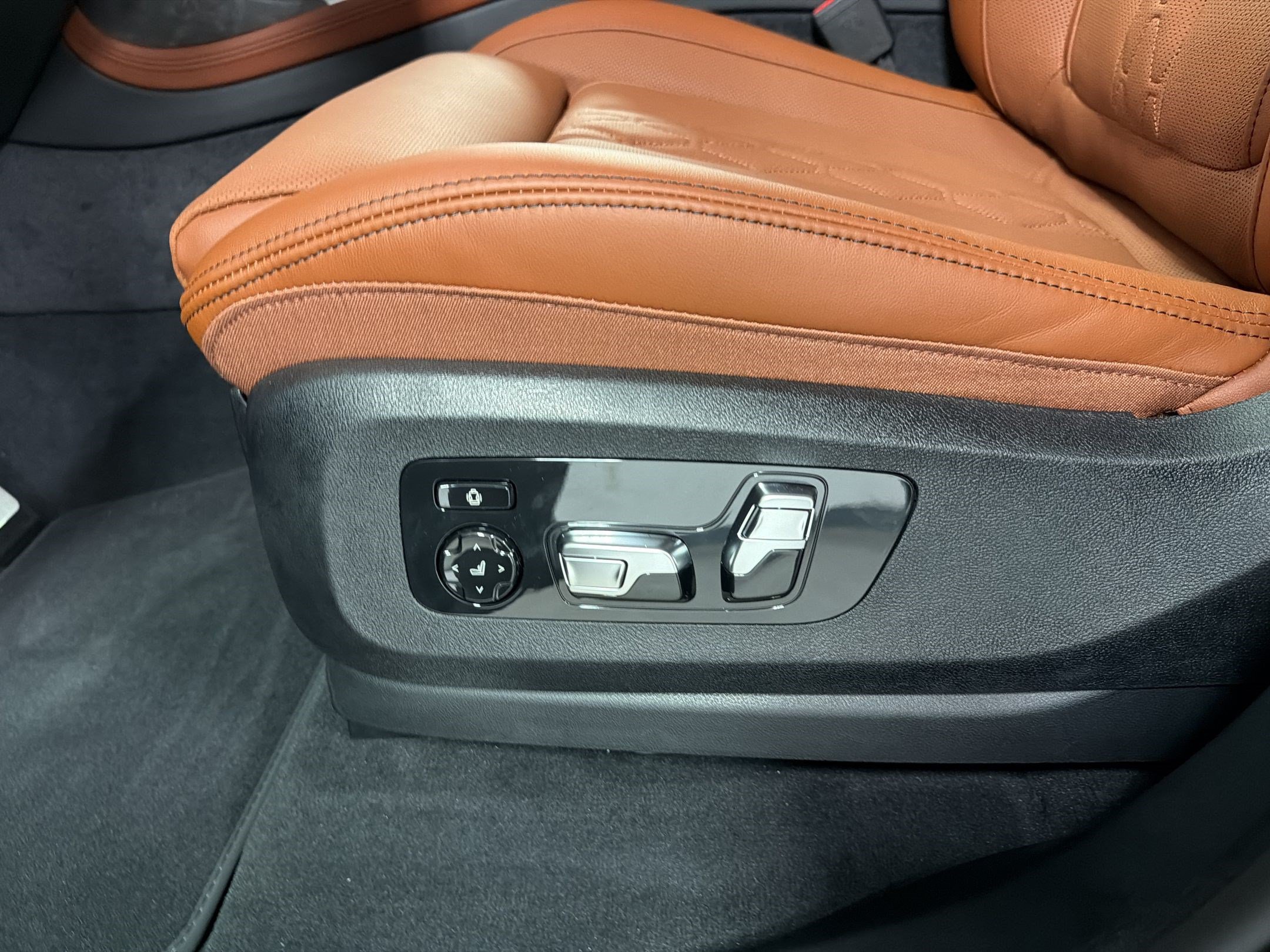 New 2027 BMW X7 xDrive40i AWD/4WD image 15
