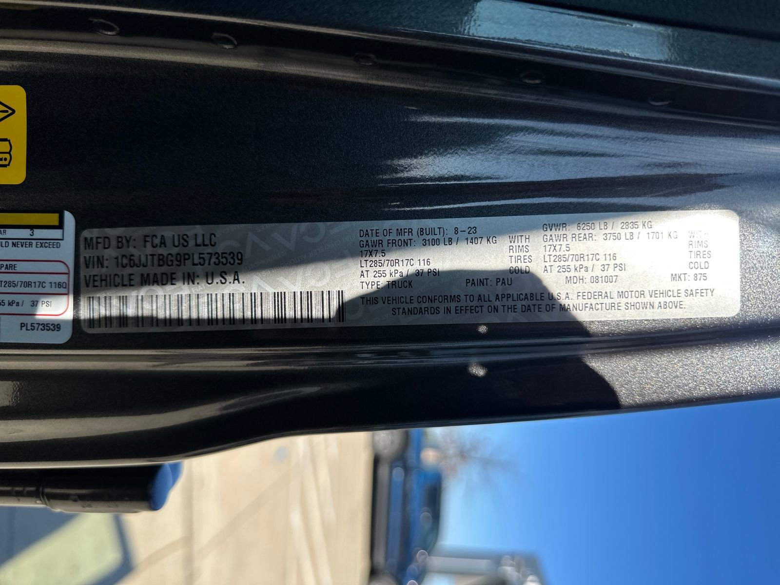 Used 2023 Jeep Gladiator Rubicon w/ Cold Weather Group image 29