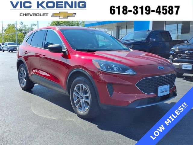 Used 2022 Ford Escape SE w/ Convenience Package