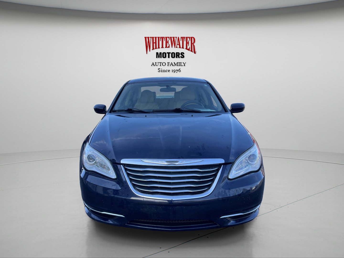 Used 2014 Chrysler 200 Touring image 2