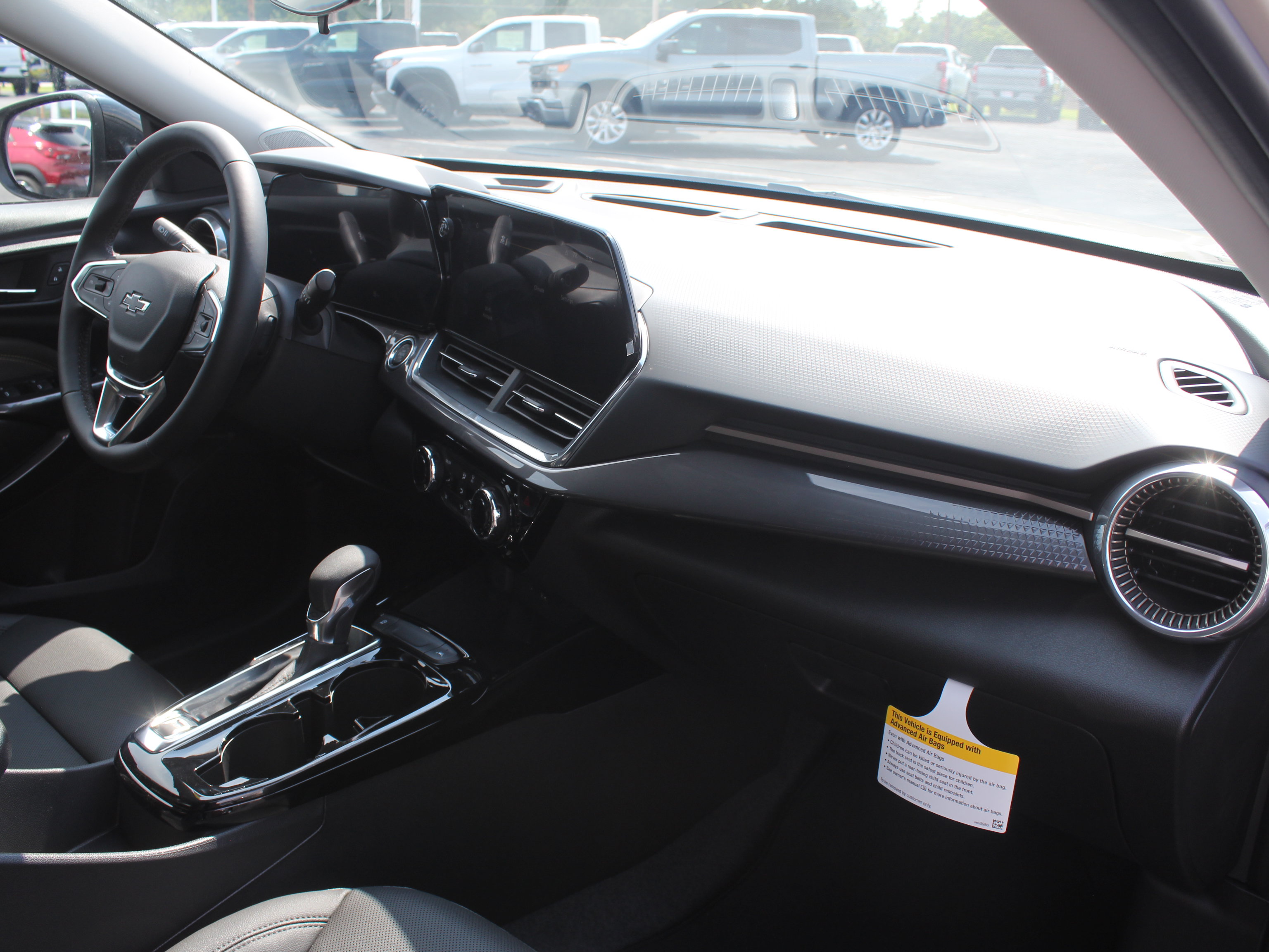 New 2026 Chevrolet Trax ACTIV w/ Driver Confidence Package FWD image 14