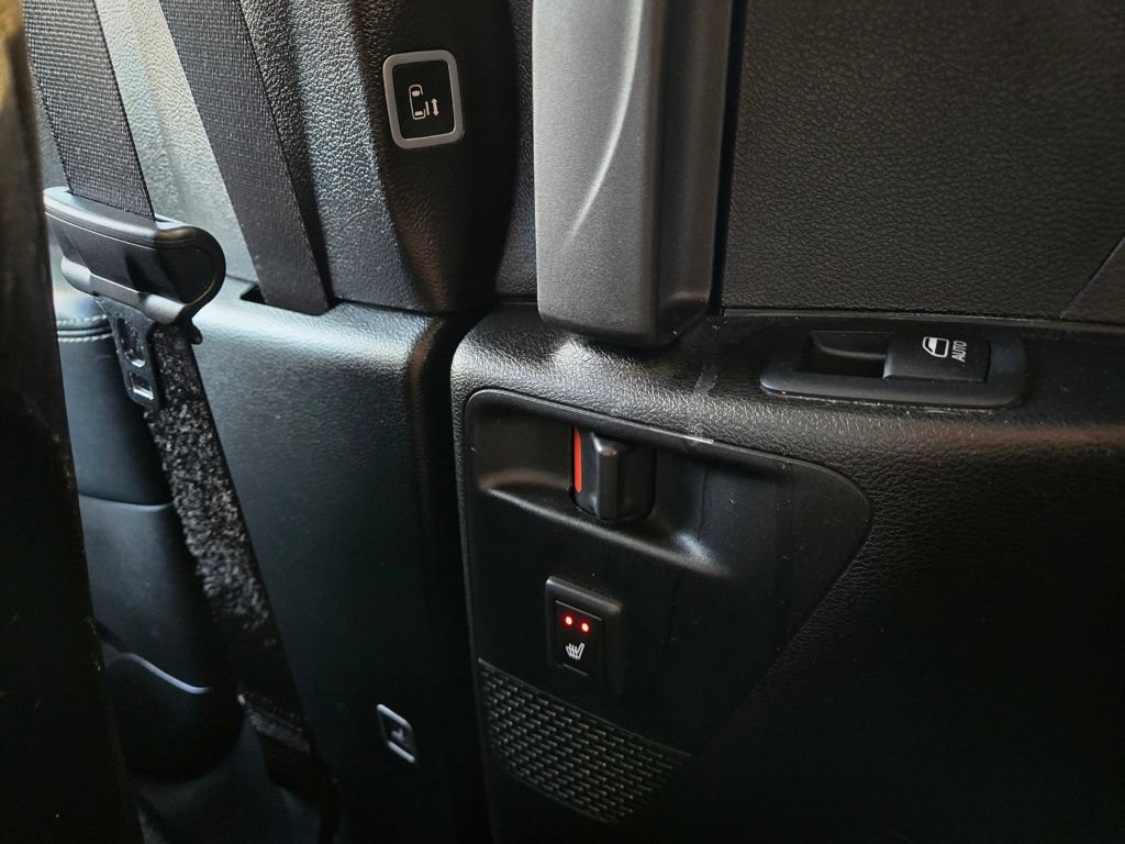 Used 2019 Chrysler Pacifica Touring-L Plus w/ Advanced Safetytec Group FWD image 53