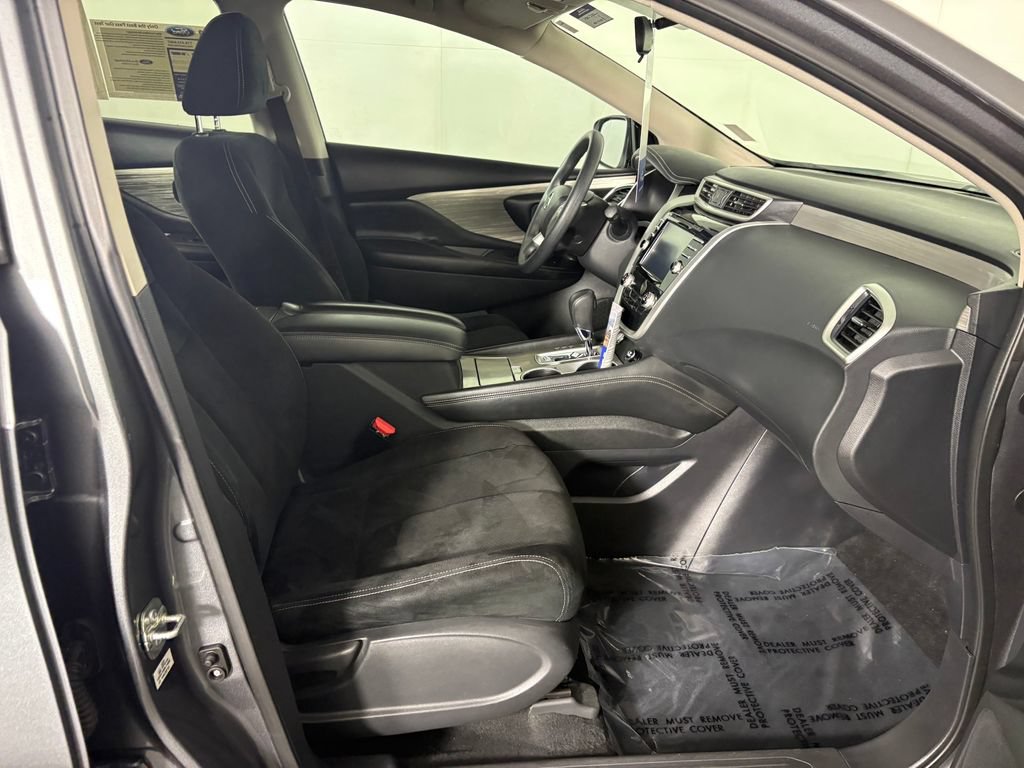 Used 2017 Nissan Murano S w/ Navigation Package FWD image 33