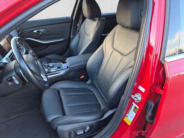 Used 2019 BMW 330i Sedan w/ Convenience Package RWD image 17