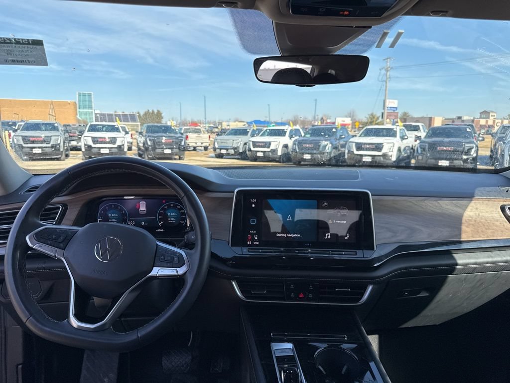 Used 2024 Volkswagen Atlas SE FWD image 38