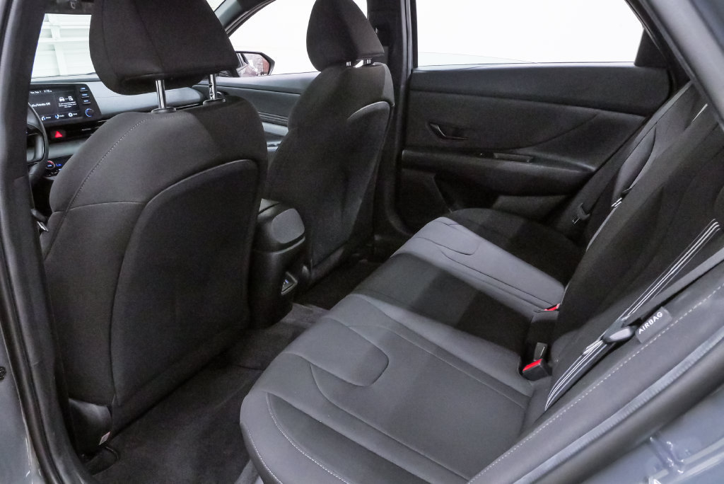 Certified 2026 Hyundai Elantra Sport FWD image 10