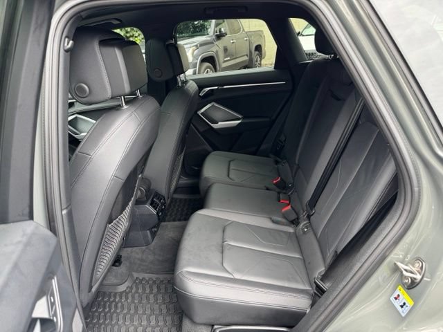 Certified 2025 Audi Q3 2.0T Premium w/ Convenience Package AWD/4WD image 24