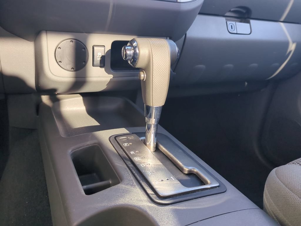 Used 2019 Nissan Frontier SV RWD image 19
