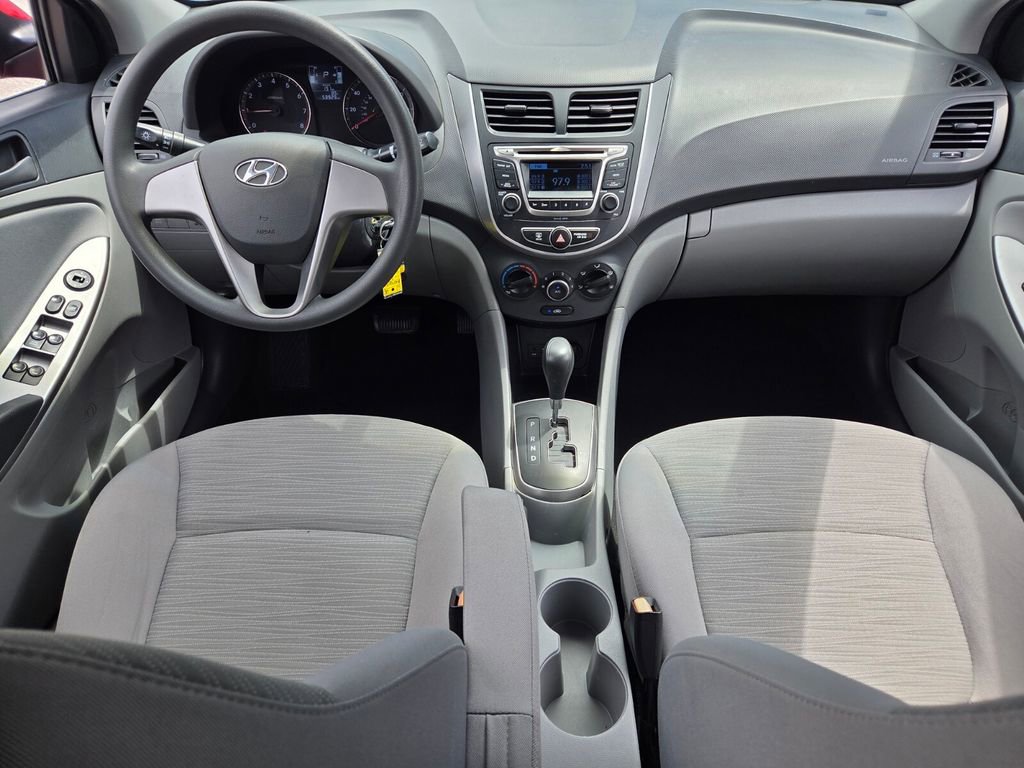 Used 2016 Hyundai Accent SE FWD image 13