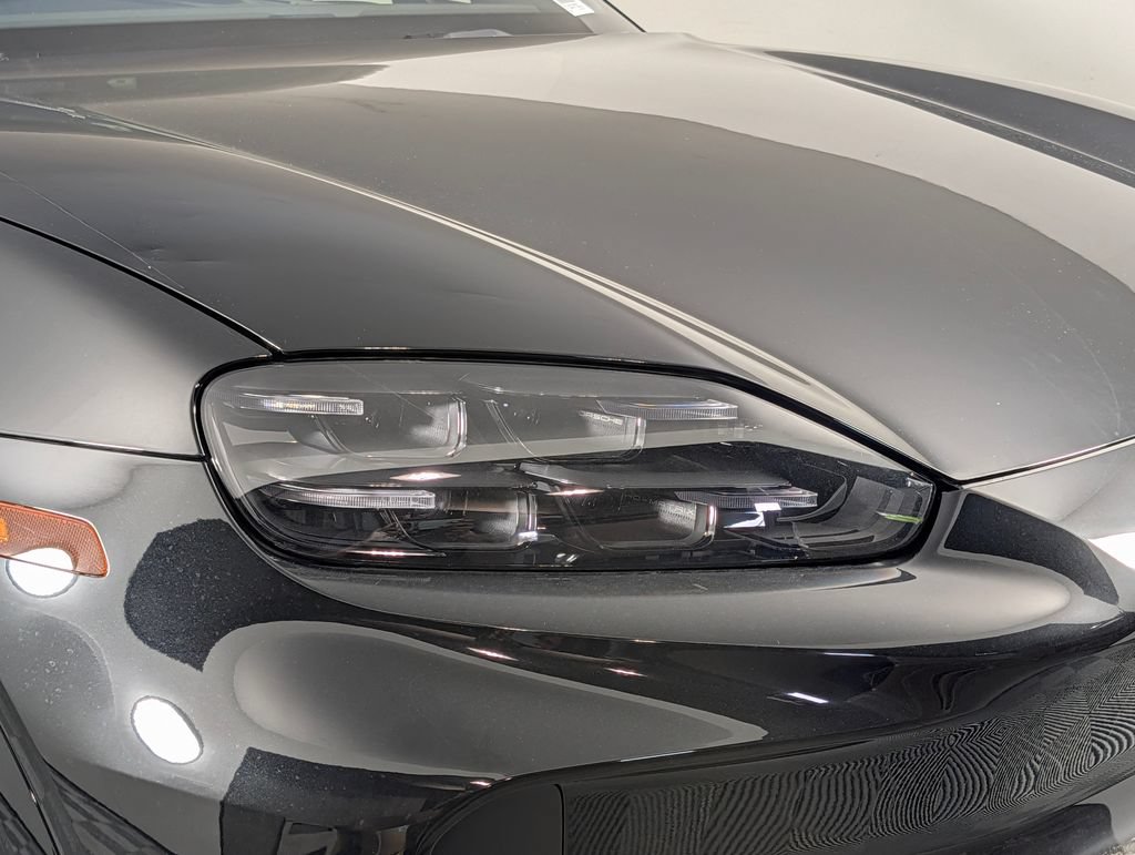 New 2026 Porsche Cayenne Electric AWD/4WD image 15