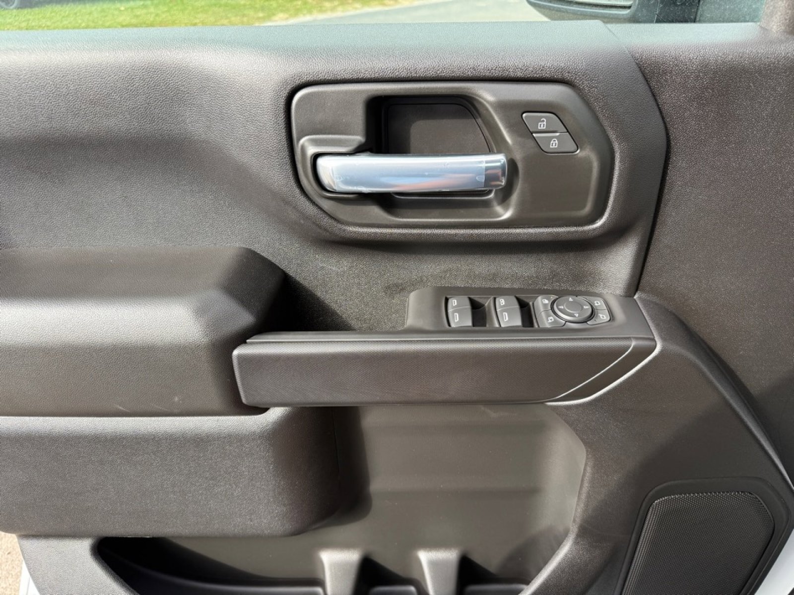 Used 2025 Chevrolet Silverado 2500 W/T w/ WT/CX Safety Package image 32