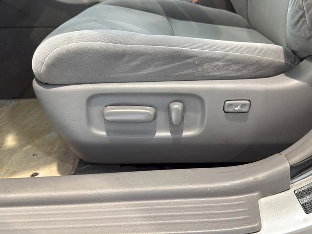 Used 2008 Toyota Avalon XL image 35