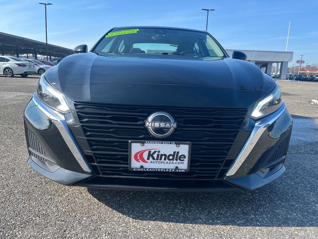 Used 2023 Nissan Altima 2.5 S image 2
