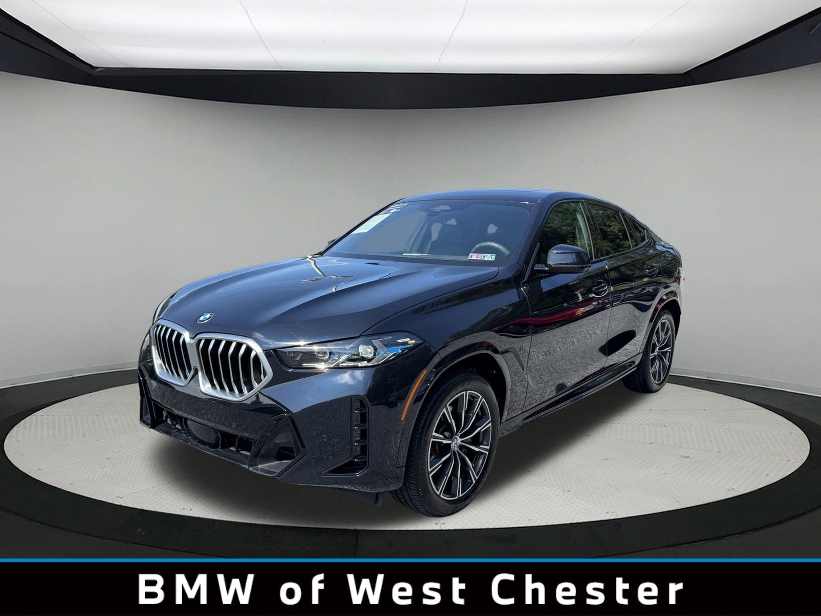 Certified 2026 BMW X6 xDrive40i AWD/4WD image 1