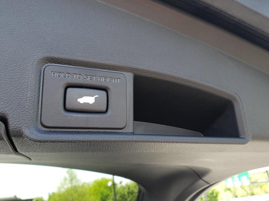 Certified 2020 Acura RDX AWD w/ Advance Package image 9