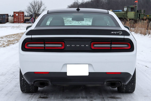 Used 2023 Dodge Challenger SRT Hellcat RWD image 7