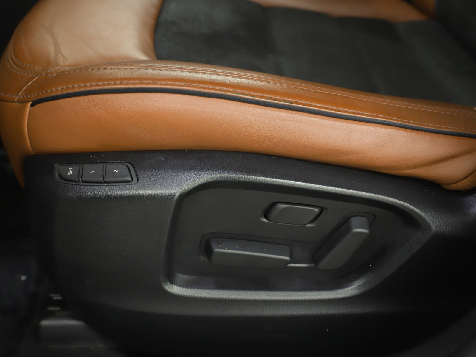 Used 2024 MAZDA CX-5 Carbon Edition image 25