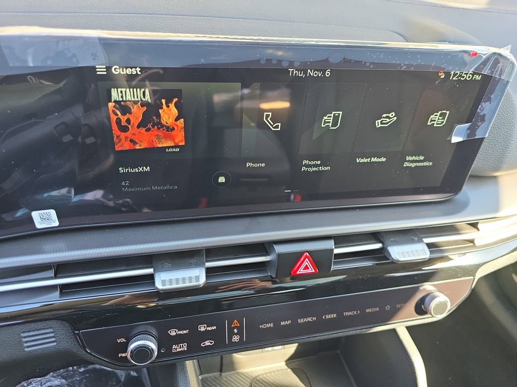 New 2026 Kia Sportage EX w/ EX Panorama Roof Package image 12