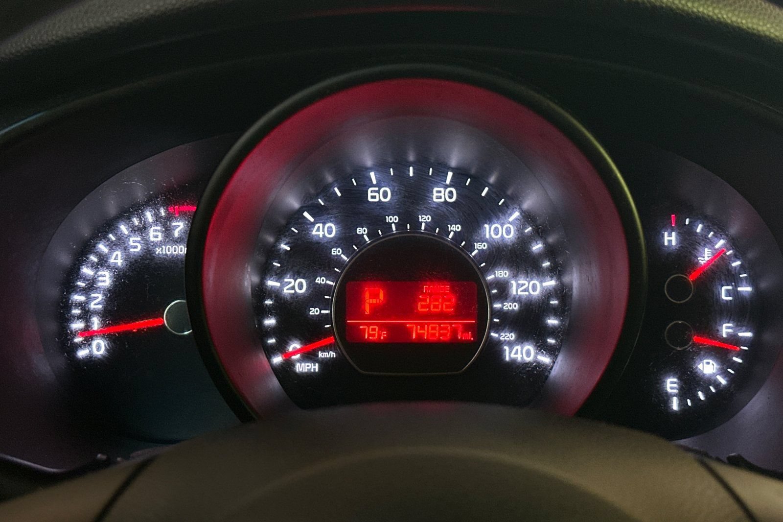 Used 2016 Kia Soul FWD image 32