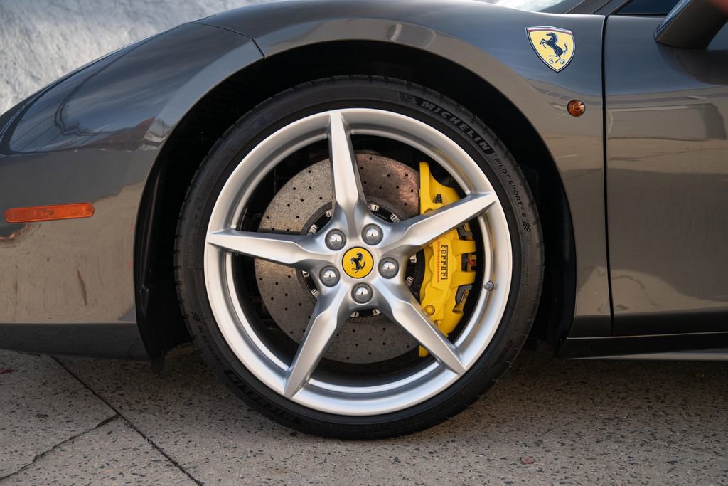 Certified 2016 Ferrari 488 GTB image 16