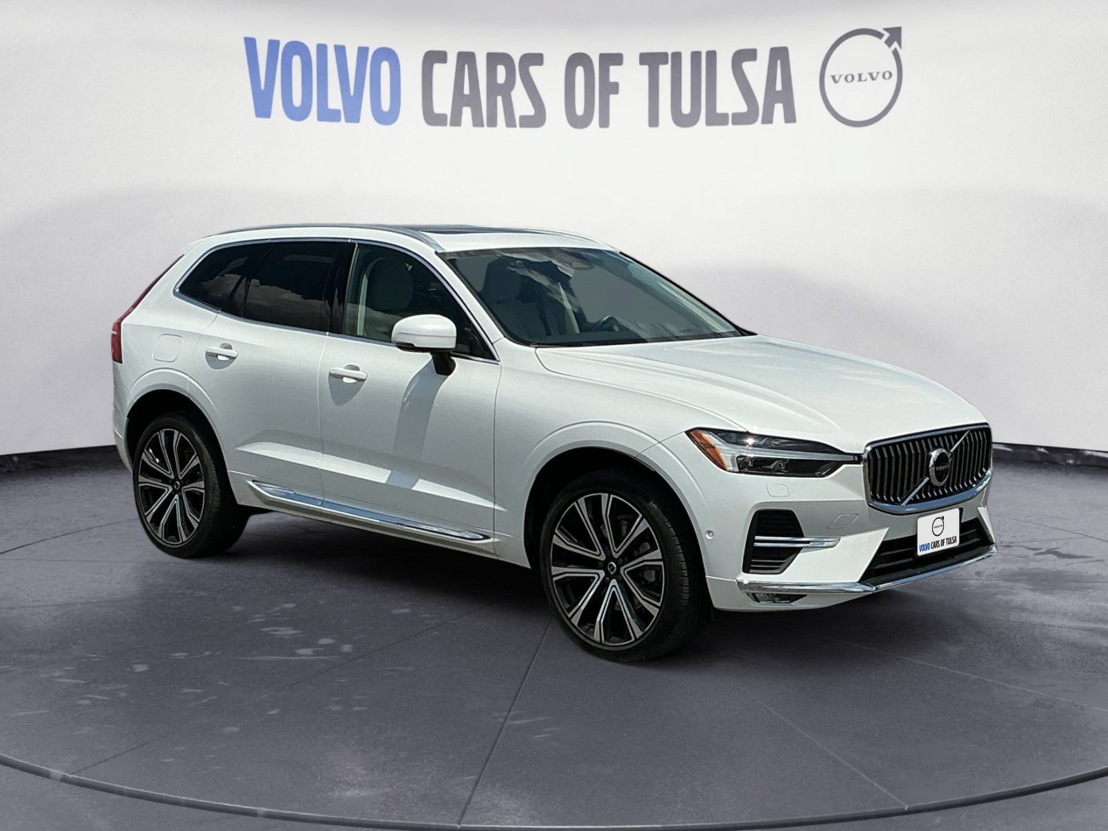 Used 2023 Volvo XC60 B6 Ultimate w/ Protection Package Premier AWD/4WD image 7