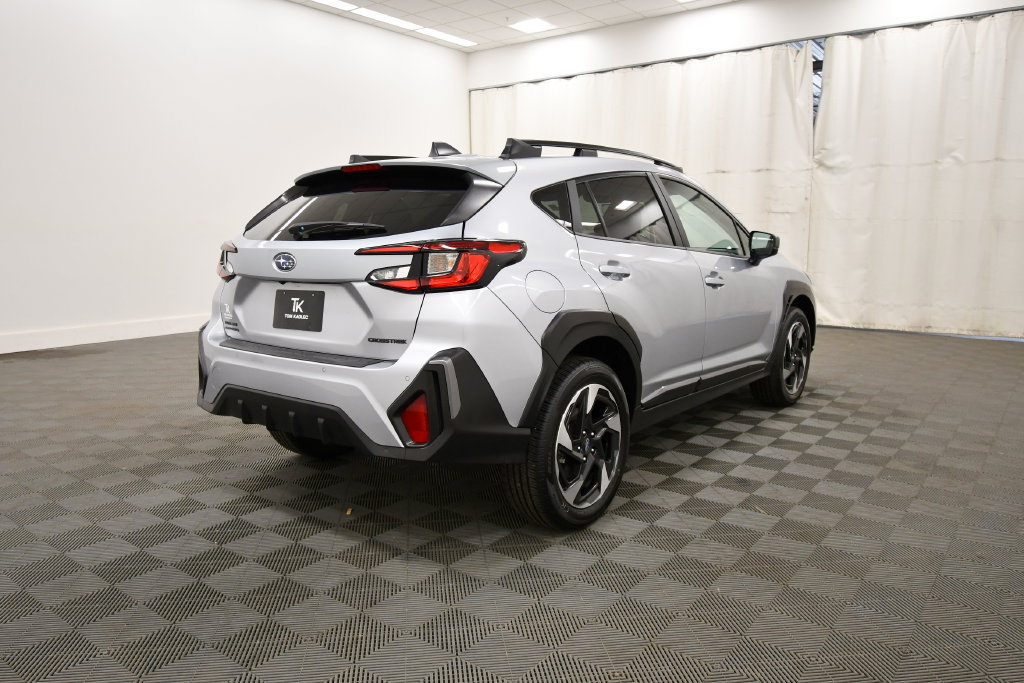 Used 2026 Subaru Crosstrek 2.5i Limited AWD/4WD image 8