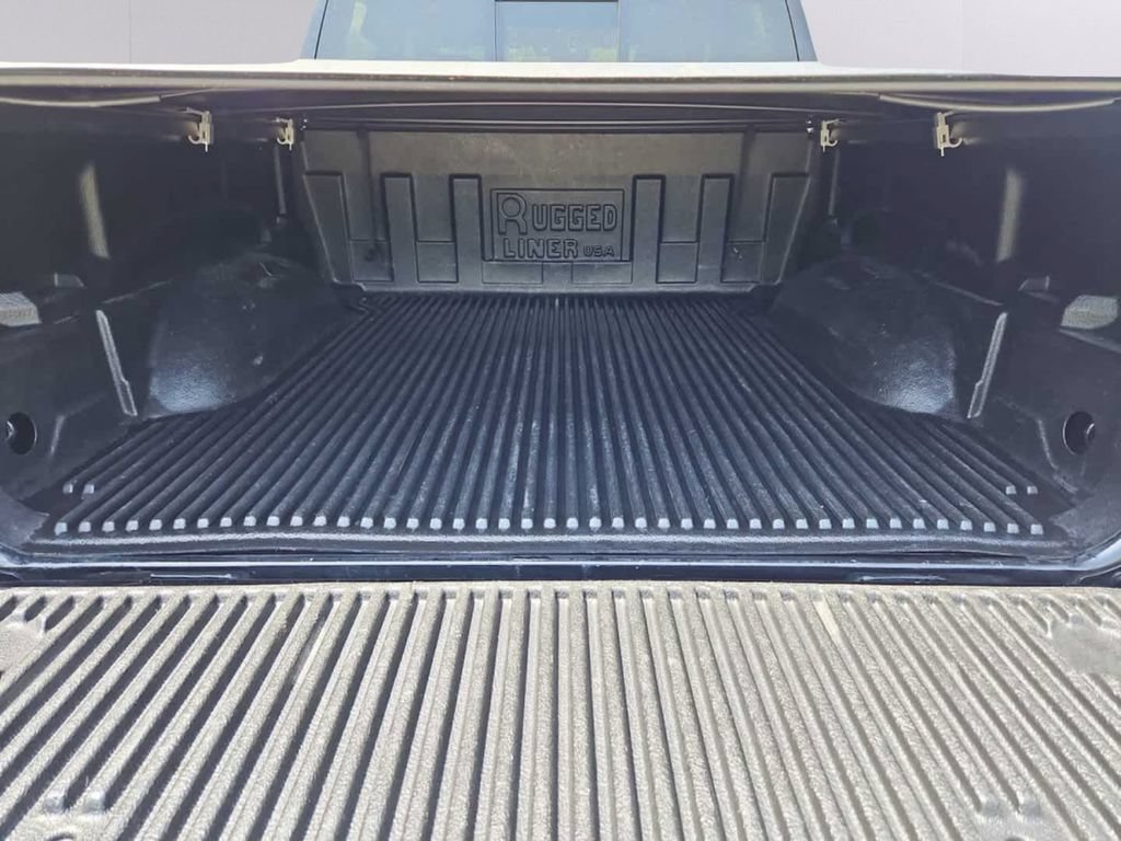 Used 2025 RAM 1500 Big Horn AWD/4WD image 34