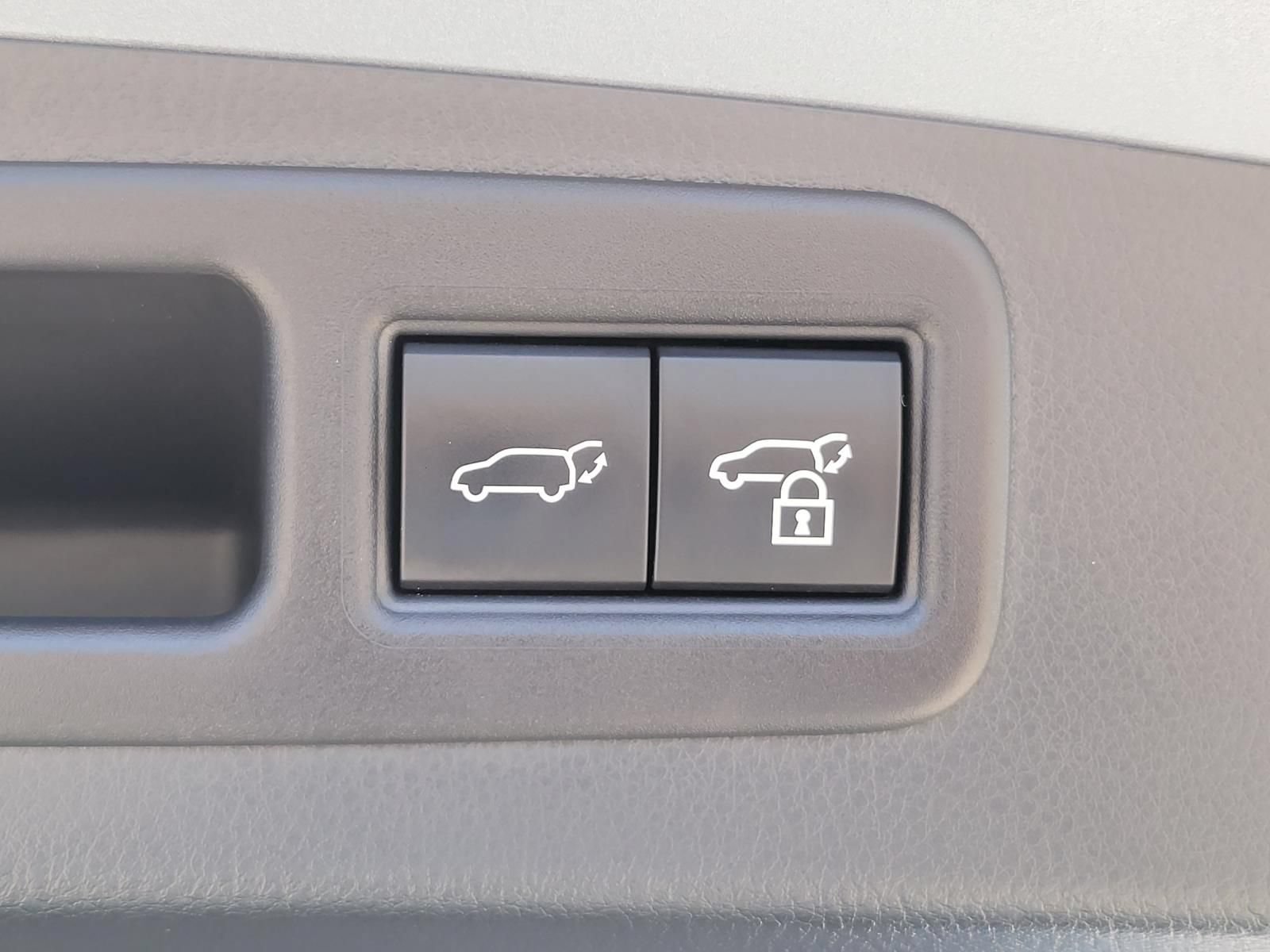 Used 2024 Lexus RX 350 Premium w/ Convenience Package FWD image 11