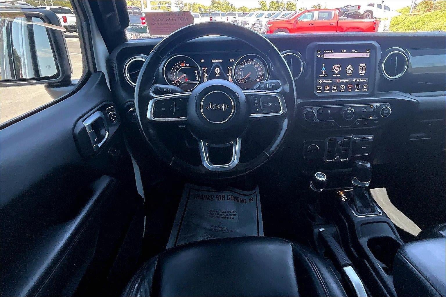 Used 2021 Jeep Wrangler Unlimited Sahara AWD/4WD image 5
