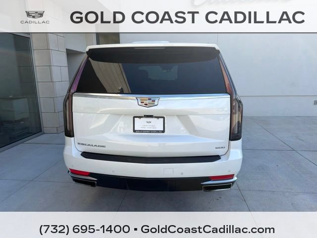 Used 2024 Cadillac Escalade Premium Luxury Platinum AWD/4WD image 3