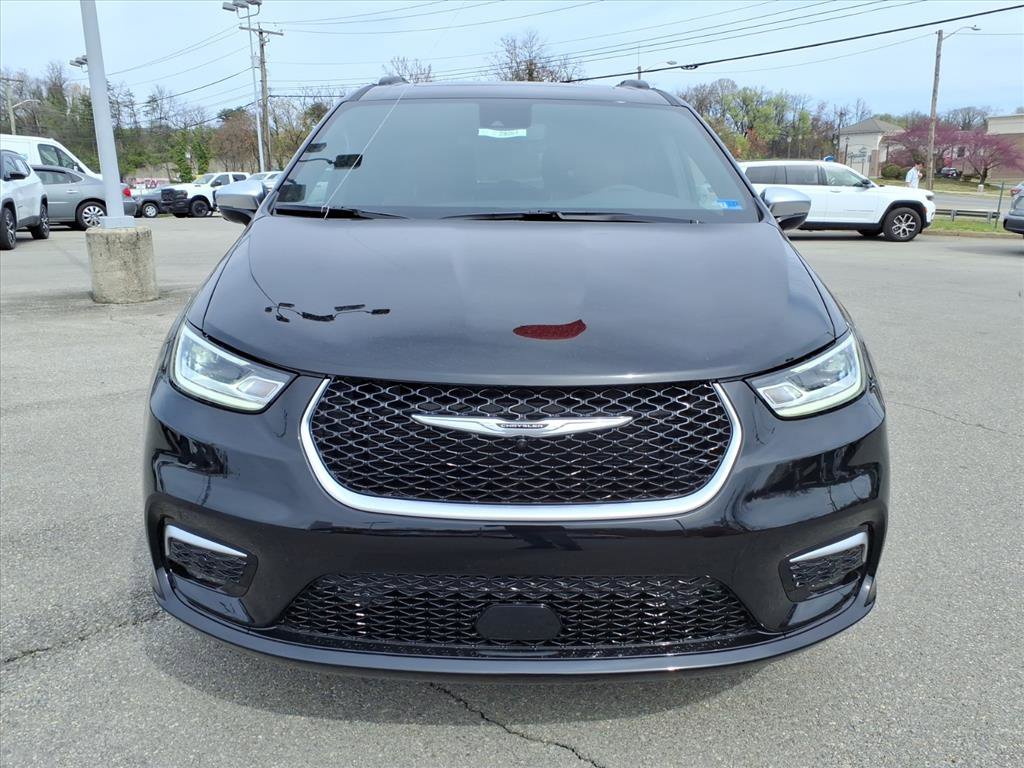 New 2026 Chrysler Pacifica Pinnacle image 9