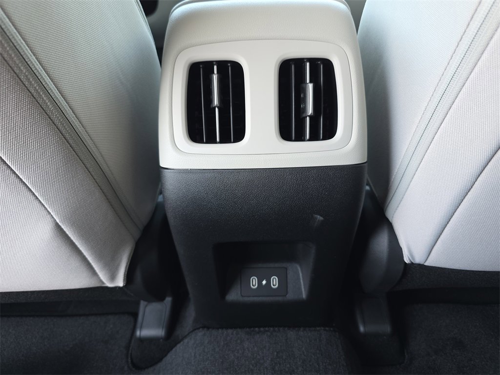 New 2026 Hyundai Tucson SEL image 17