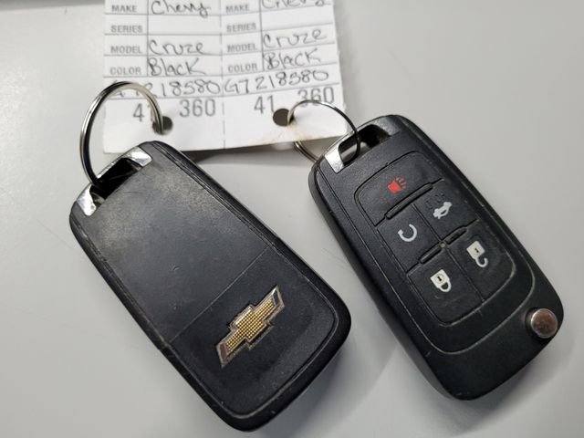 Used 2016 Chevrolet Cruze LT image 11