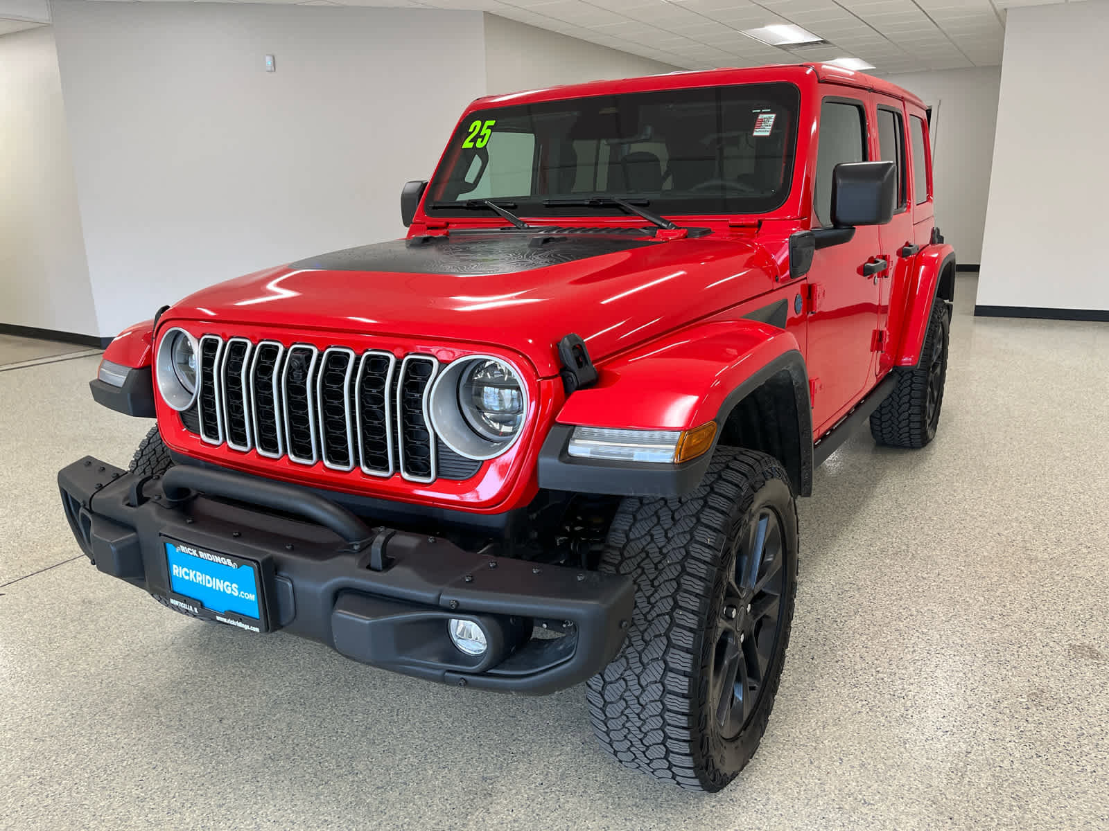Used 2025 Jeep Wrangler Backcountry image 1