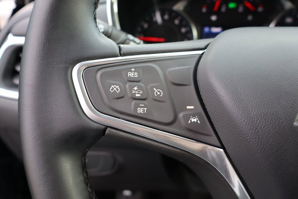 Used 2023 Chevrolet Equinox LT image 14