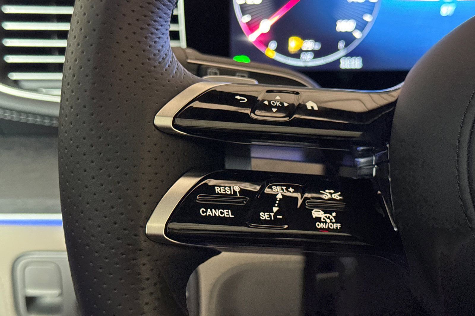 New 2025 Mercedes-Benz GLS 580 4MATIC image 29