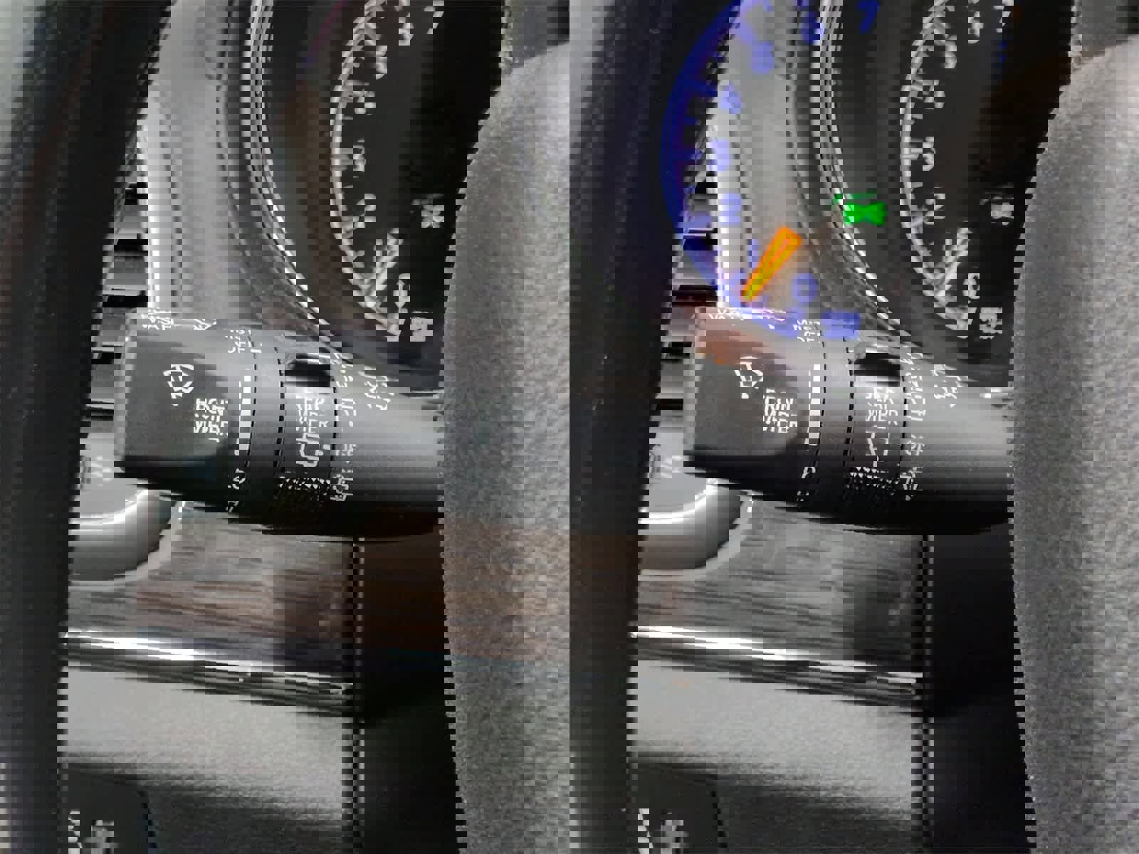 Used 2018 Jeep Grand Cherokee Overland image 28