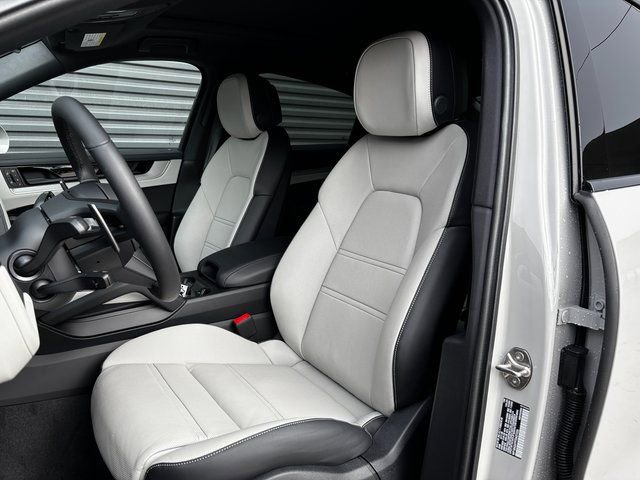 New 2026 Porsche Cayenne Coupe image 5