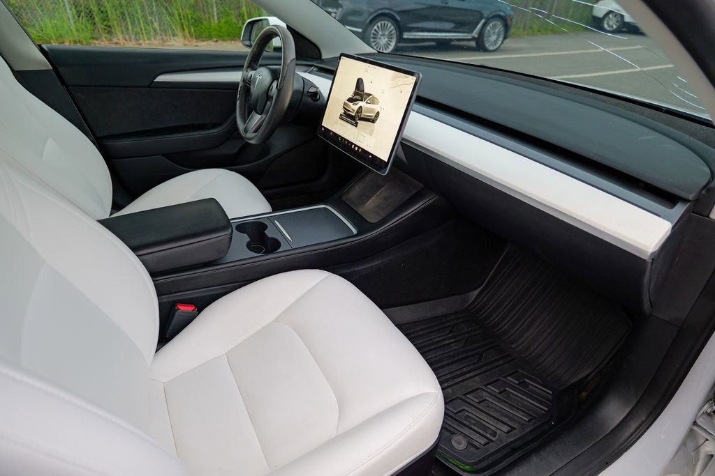 Used 2023 Tesla Model 3 Standard Range RWD image 30