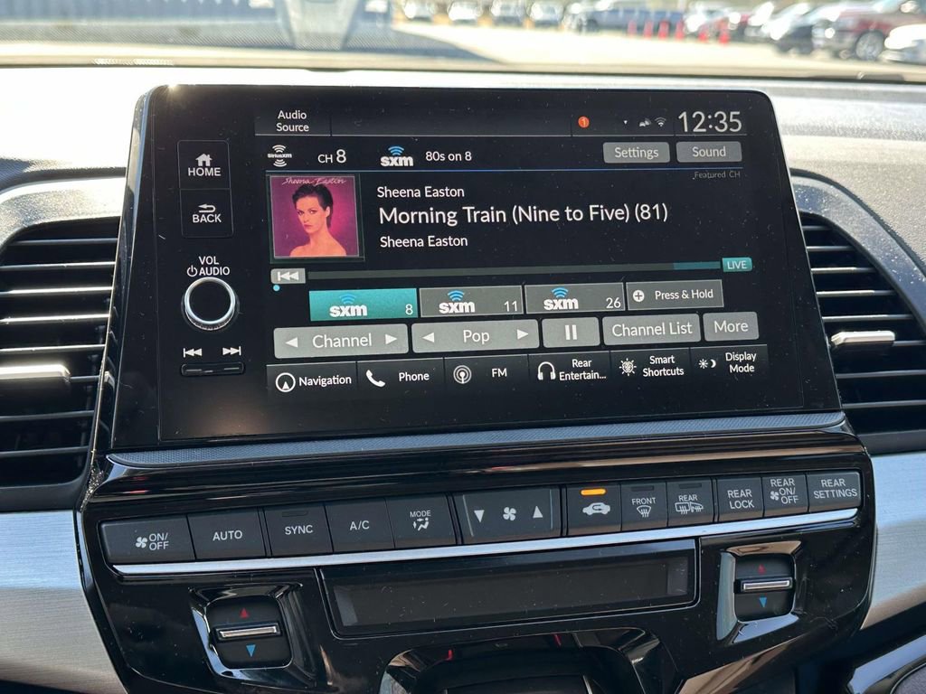 New 2026 Honda Odyssey Touring image 24