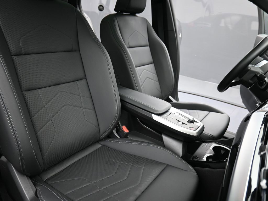 Used 2025 BMW X2 xDrive28i image 20