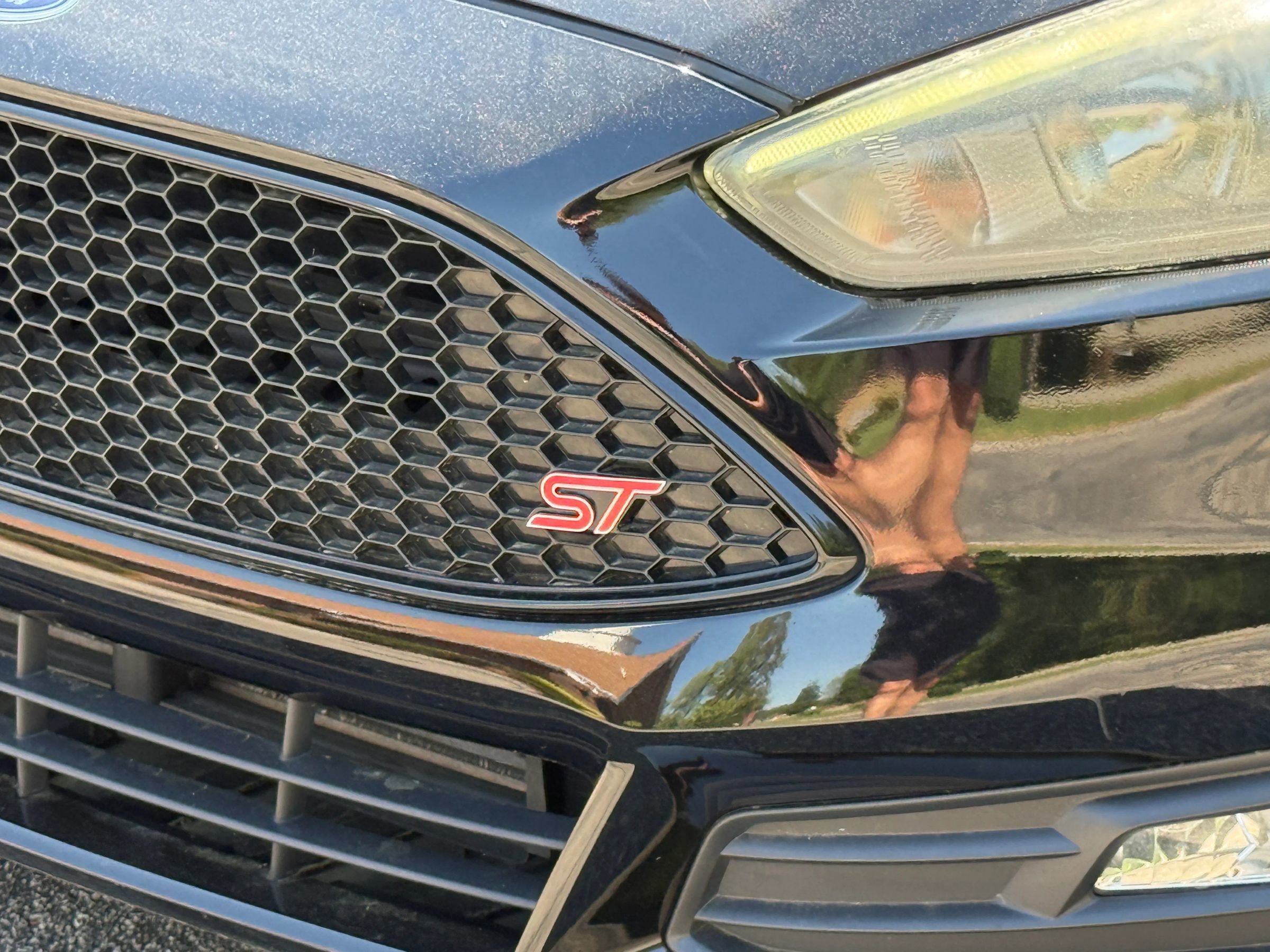 Used 2016 Ford Focus ST image 9