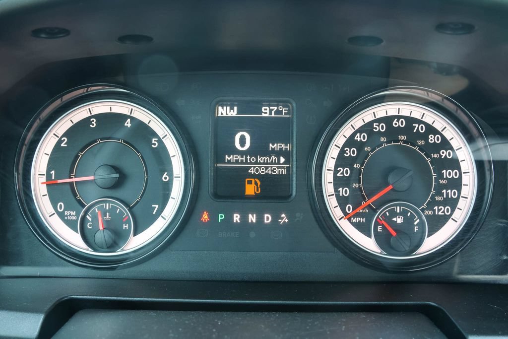 Used 2024 RAM 1500 Warlock AWD/4WD image 22